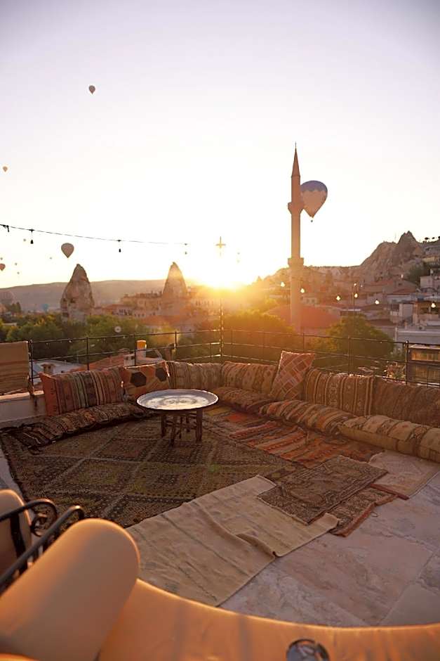 Noah's Ark Cave Hotel