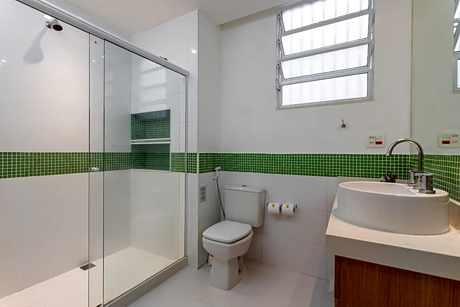 4 minutos da praia de Copacabana - NSC205