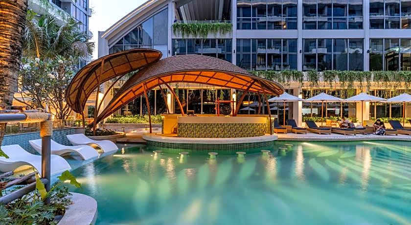 La Green Hotel & Residence