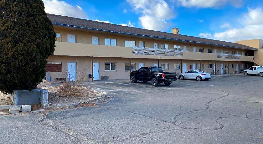 Travelodge by Wyndham Farmington Hwy 64