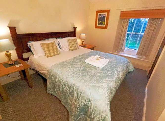 Strands Hotel/Screes Inn & Micro Brewery