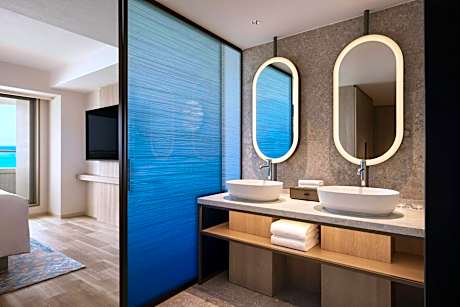 Sunset Suite, Suite, 1 King or 2 Twin bunk, Sofa bed, Ocean view