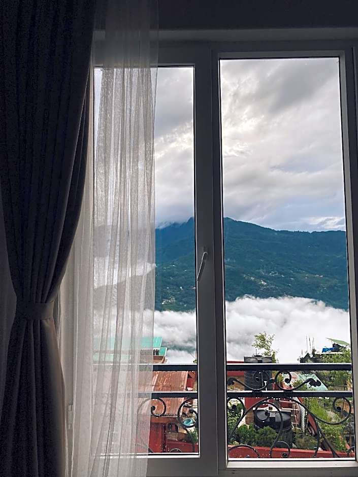 Dzongkar – Gangtok, OK