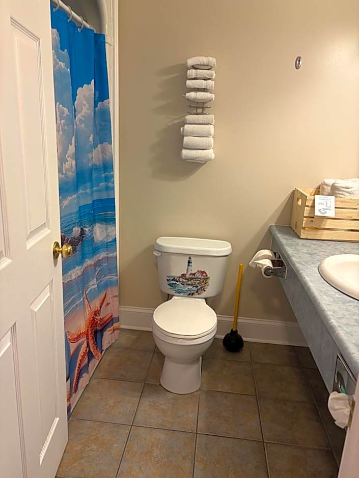 Shoreline Suites