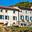 Casa Oltraval