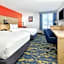 La Quinta Inn & Suites by Wyndham Las Colinas