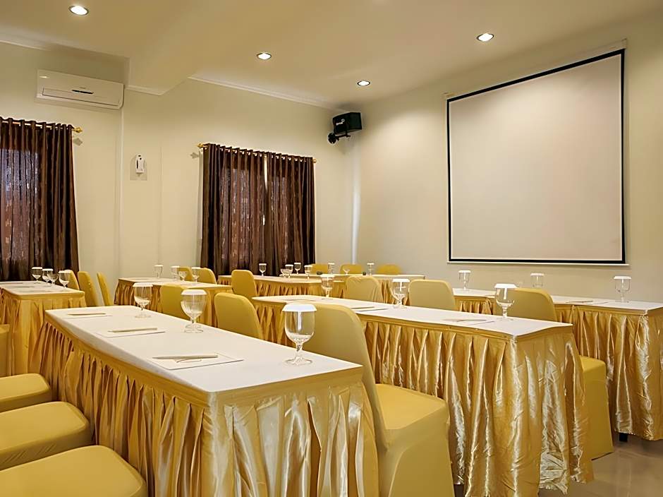 Borneo Emerald Hotel