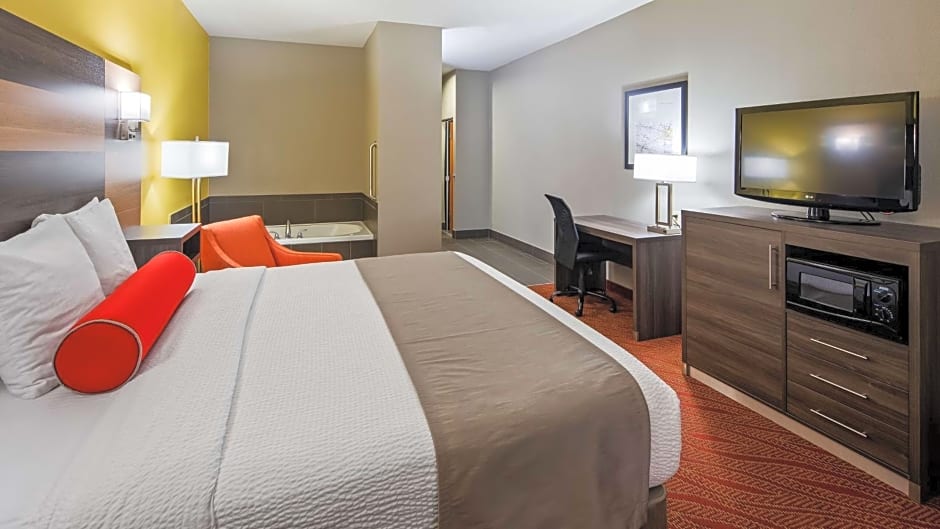 Best Western Plus Midwest City Inn & Suites