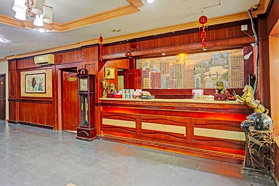 OYO 92402 City View Hotel