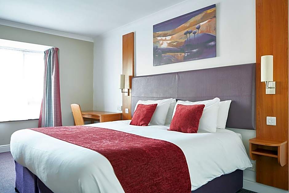 Wheatsheaf by Chef & Brewer Collection