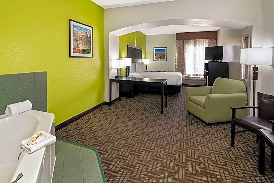 La Quinta Inn & Suites by Wyndham Fruita