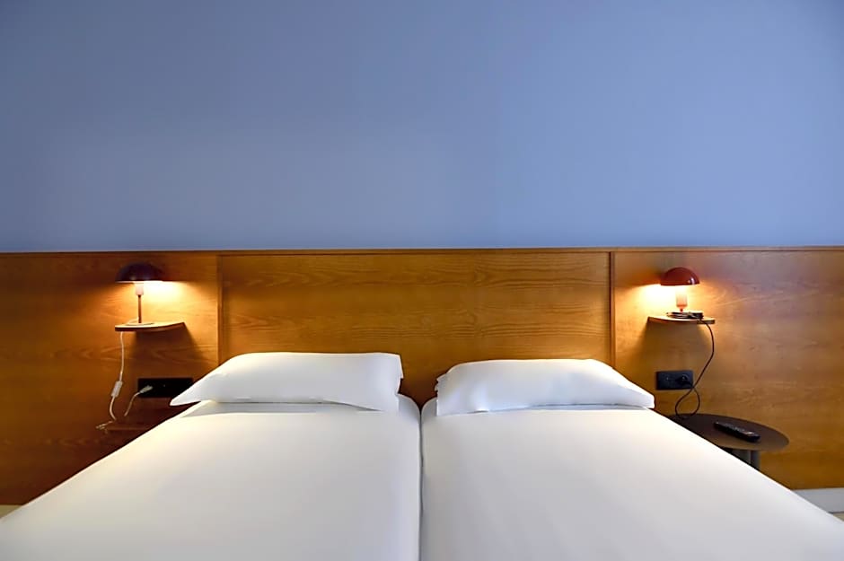 Agate Hotel