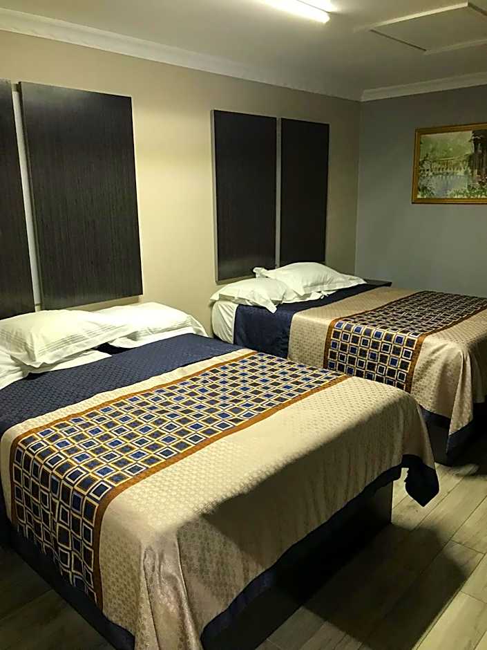SouthTown S.A. Inn