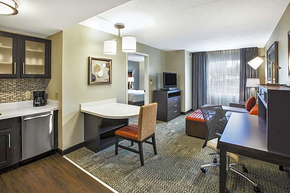 Staybridge Suites Cleveland Mayfield Heights Beachwood By IHG