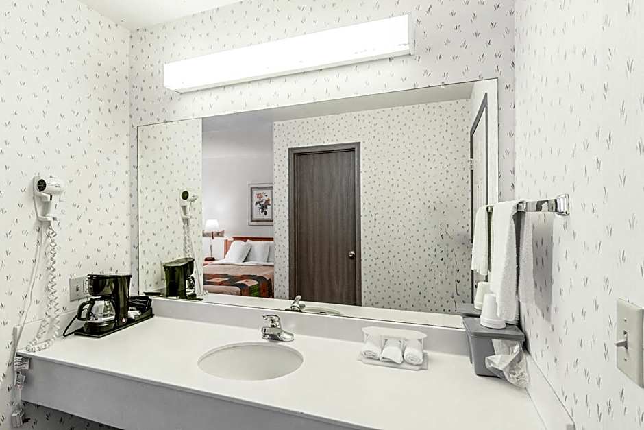 Hotel O Eureka Springs - Christ of Ozark Area