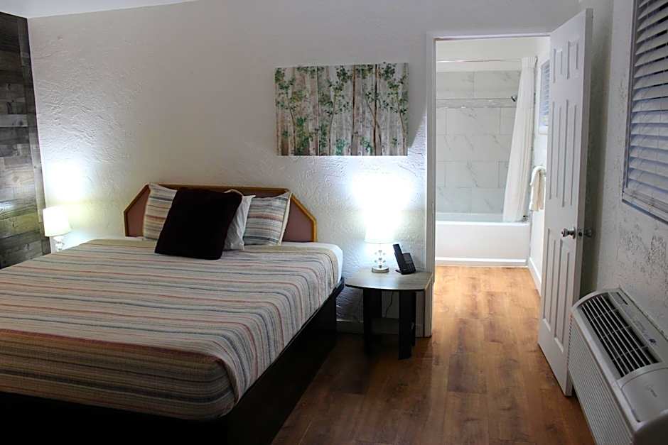 Cedarwood Inn of Ashland