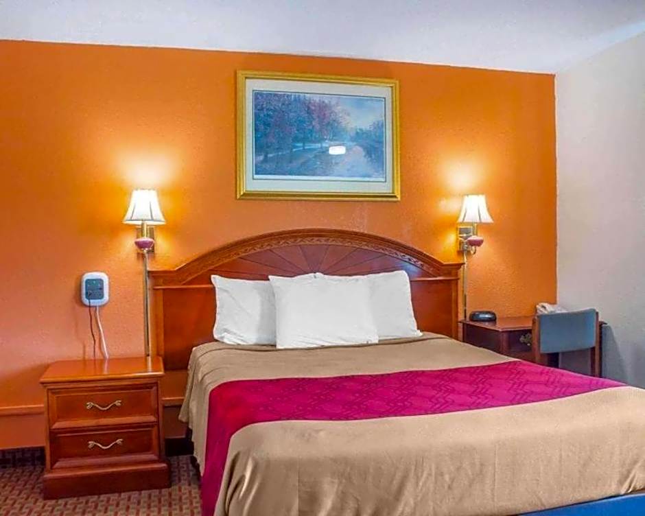 Econo Lodge Cuba