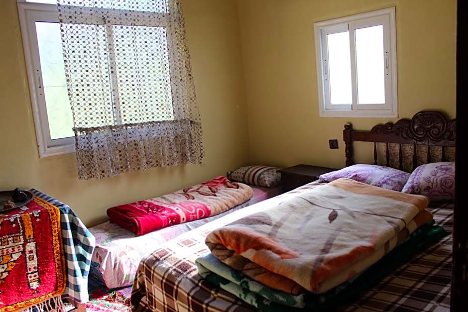 Auberge Toubkal Amsouzart Aitst Idar