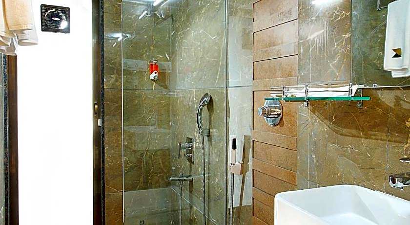 Mumbai House Luxury Apartments Santacruz East