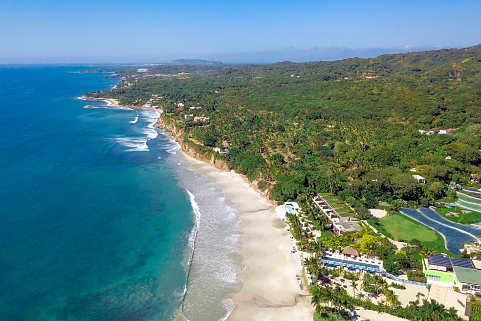 W Punta de Mita