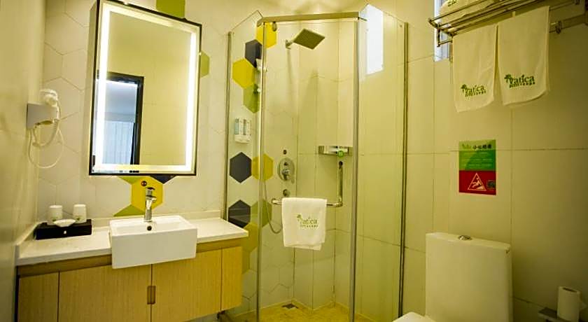 Vatica Suzhou Xiaoxian  Longhu Road Hotel