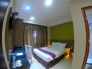 Panorama Summit Hotel