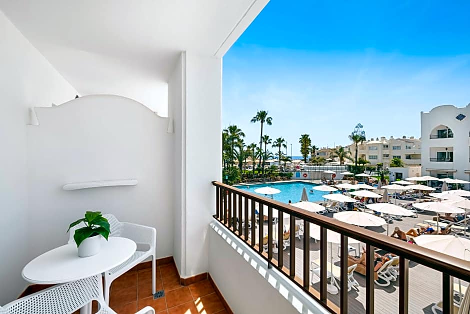 Mac Puerto Marina Benalmadena Hotel