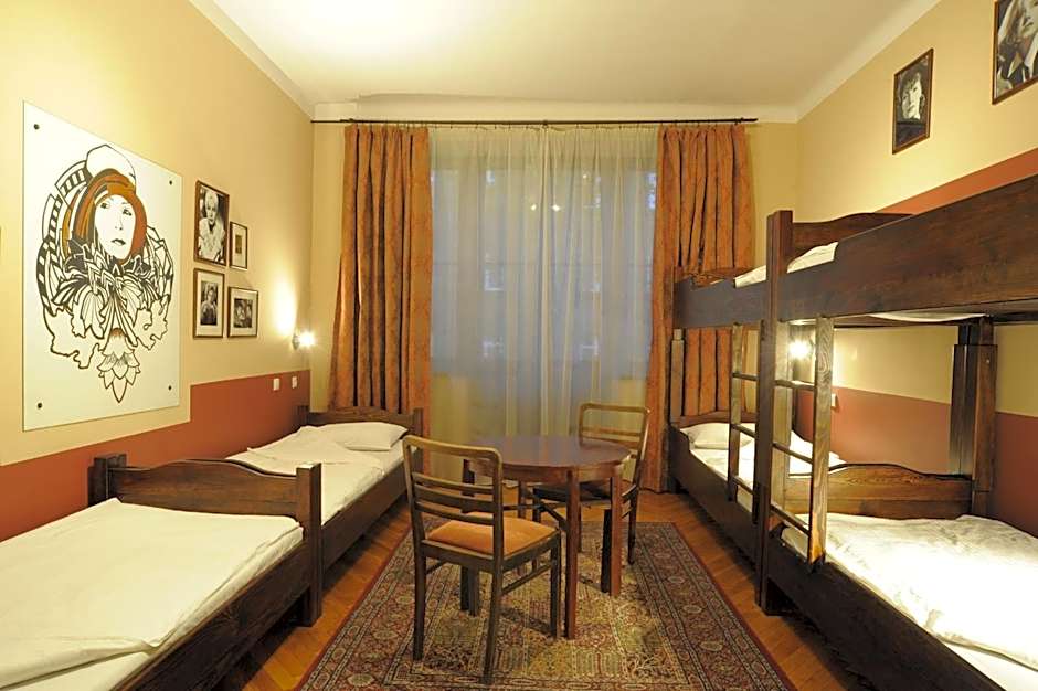 Hostel Deco
