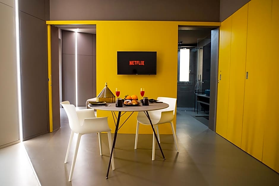 Fiveplace Design Suites & Apartments