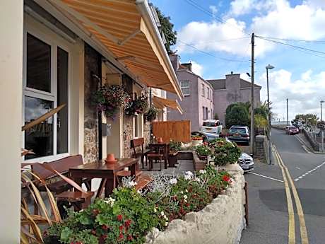 Glendower Hotel