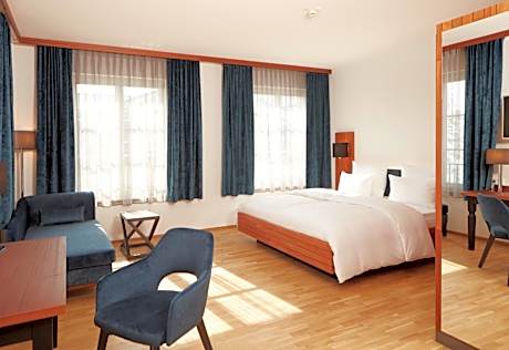 Double Room with Lake View
