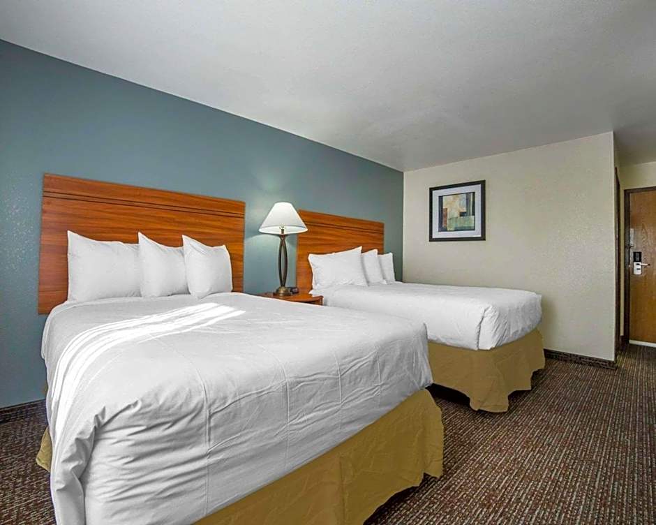 Quality Inn Gillette I-90 East