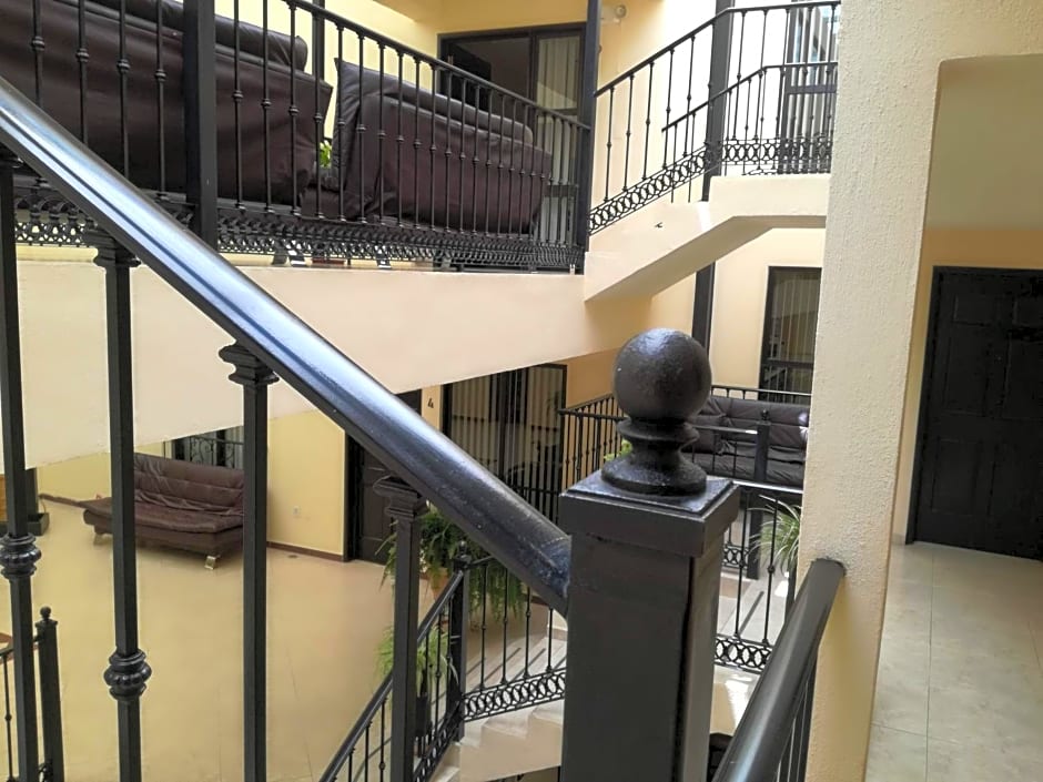 Hotel y Suites El Refugio de Don Carlos
