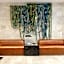 Kimpton Harper Hotel By IHG