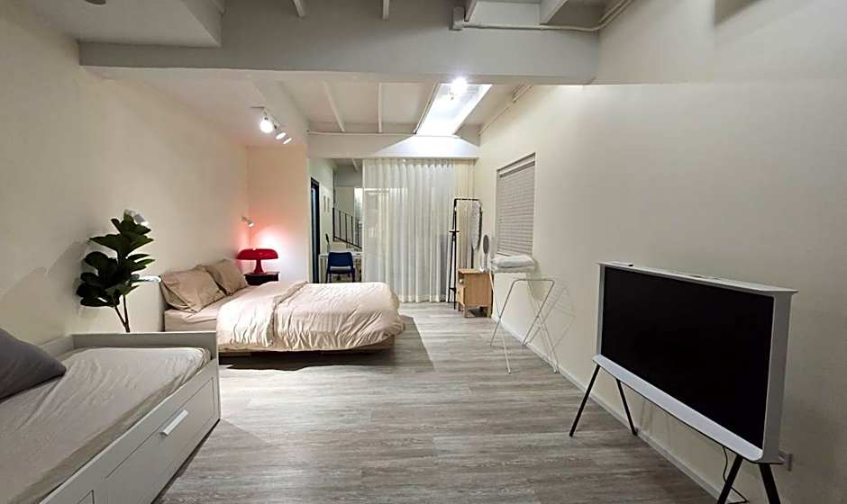 Wang Lang Hostel