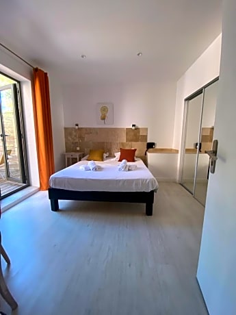 Quadruple Room with Terrace ( 2 Separated rooms )