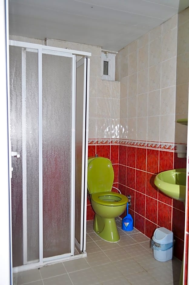 MESE HOTEL & APARTMENTS