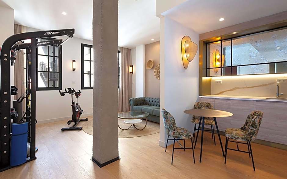 Atocha Hotel Madrid, Tapestry Collection by Hilton