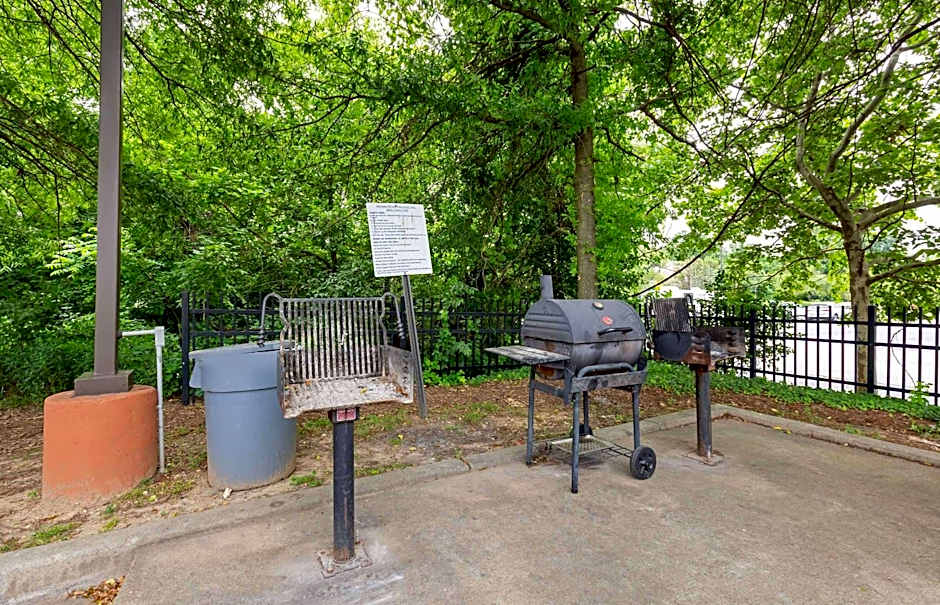 Extended Stay America Select Suites - Baltimore - BWI Airport - International Dr.