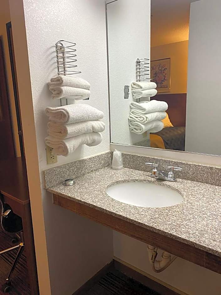 Americas Best Value Inn Champaign