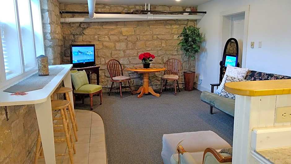 Alexander Mansion Bed & Breakfast