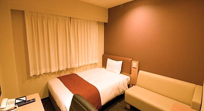 VIA INN SHIN OSAKA WEST - JR WEST GROUP