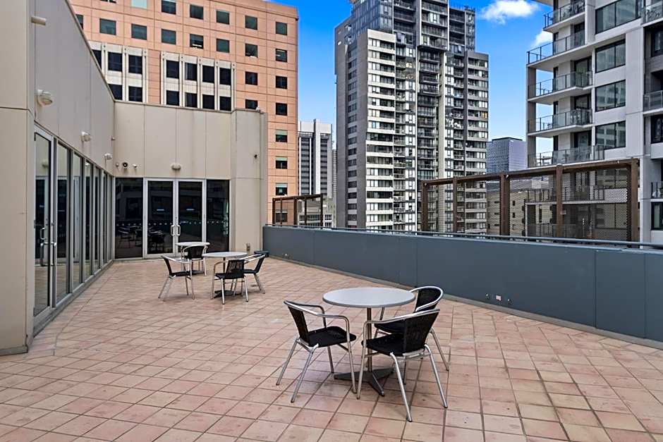 YEHS Hotel Melbourne CBD