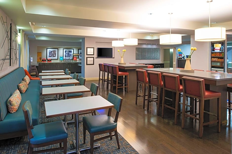 Hampton Inn By Hilton San Francisco-Daly City