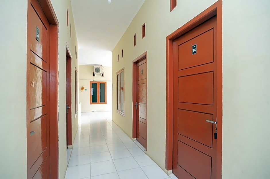 RedDoorz near Universitas Muhammadiyah Pringsewu