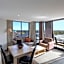Oaks Adelaide Horizons Suites