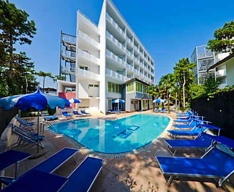 Hotel Carlton