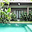 The Kumpi Bali by The Lavana