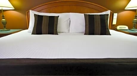 Superior King Bed
