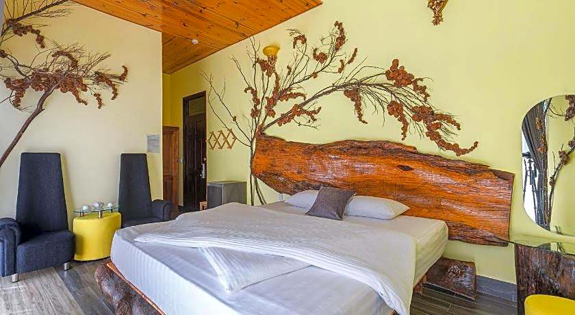 Dream Flower Dalat Hotel